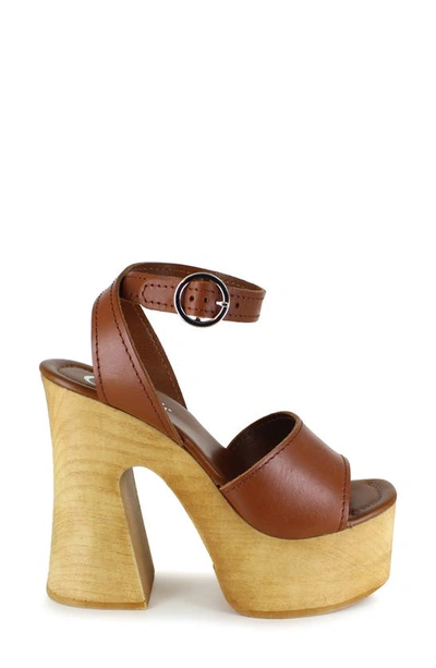 Candies Ida Platform Sandal In Tan Leather