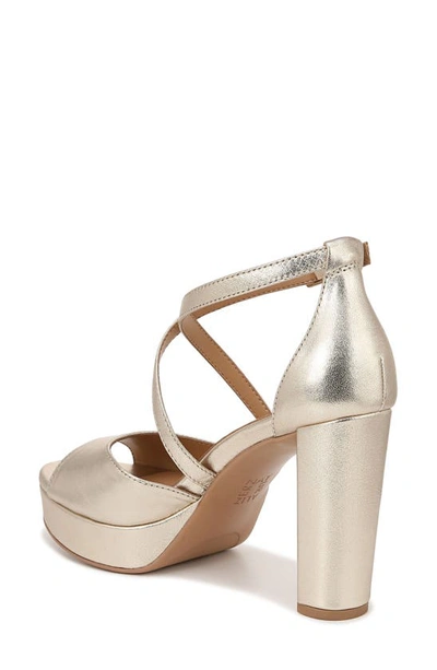 Naturalizer Melody Platform Sandals In Champagne Leather