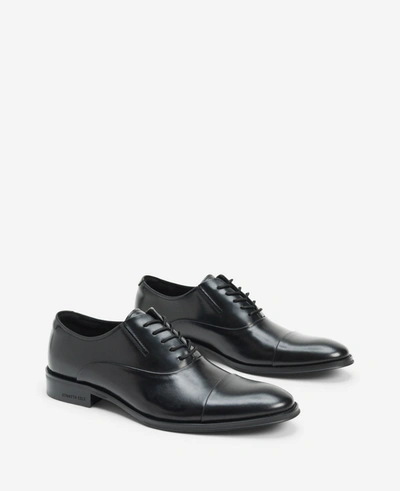 Kenneth Cole Tully Cap Toe Oxford Shoe In Black