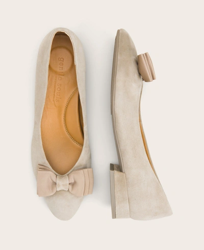 Gentle Souls Atlas Suede Bow Flat In Mushroom