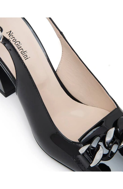 Nerogiardini Patent Chain Slingback Pumps In Black