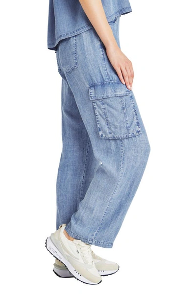 Shop Splendid Aven Chambray Cargo Pants In Indigo