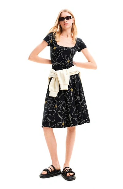 Desigual Margaritis Floral Stretch Cotton T-shirt Dress In Black