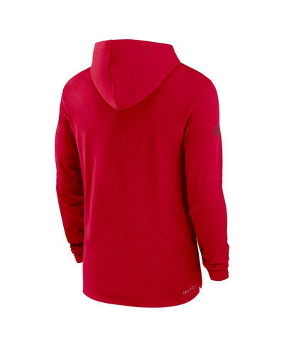 Shop Nike Men's  Red Tampa Bay Buccaneers Sideline Performance Long Sleeve Hoodie T-shirt