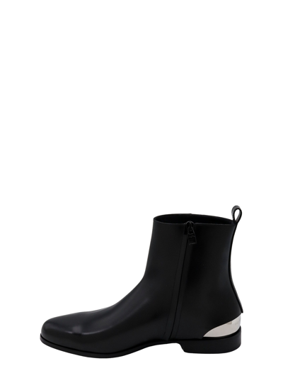 Alexander Mcqueen Leather Ankle Boots In Black