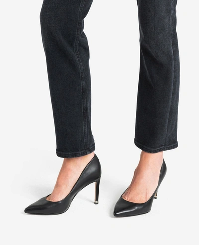 Kenneth Cole Riley 85 Leather Heel With Rebound In Black