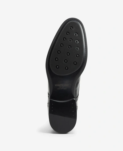 Kenneth Cole Futurepod Leather Lace-up Oxford Shoe With Medallion Cap Toe In Black