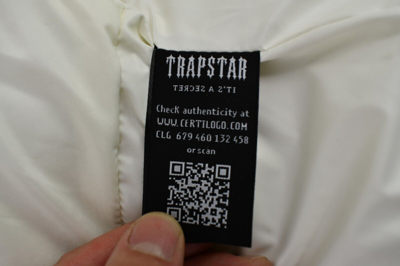 Pre-owned Trapstar Unisex Irongate Embossed Puffer Jacket Matte Off White Size S
