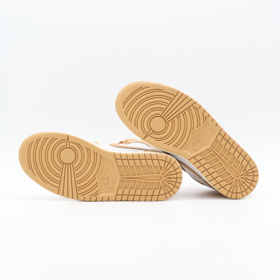 Pre-owned Jordan Fn6622-201 Nike Air  1 Retro High Og Praline White Sail Beige (women's)