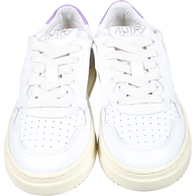 Shop Autry Medalist Low Sneakers For Kids In White