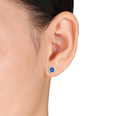 Amour 5 / 8ct Tgw Blue Agate Round Stud Earrings In Sterling Silver In White