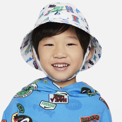 Shop Nike Futura Upf 40+ Toddler Bucket Hat In White