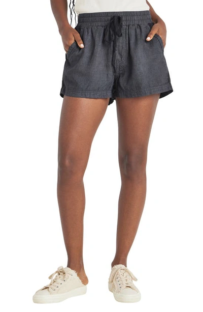 Shop Splendid Campside Shorts In Lead