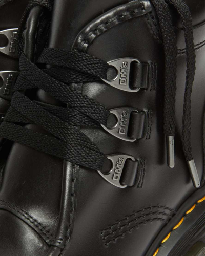 Dr. Martens' Corran 3-eye Atlas Leather Heeled Boots In Schwarz