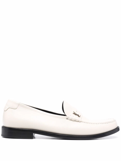 Shop Saint Laurent Mocassini Le Loafer In White