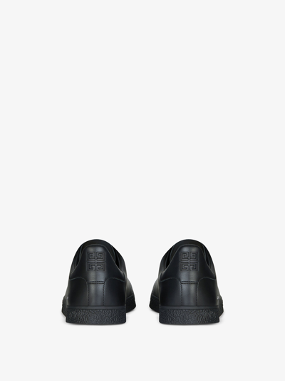 Shop Givenchy Sneakers Town In Black