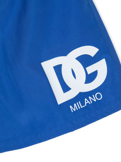 Shop Dolce & Gabbana Boxer Da Mare Con Stampa Logo In Blue