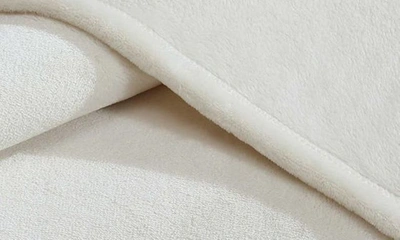 Calvin Klein Core Plush Blanket In Beige/ Tan