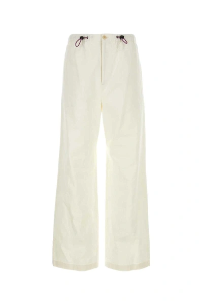 Shop Gucci Pants In White