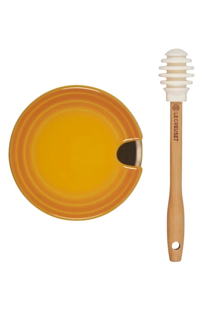 Le Creuset Stoneware Honey Pot & Dipper In Nectar