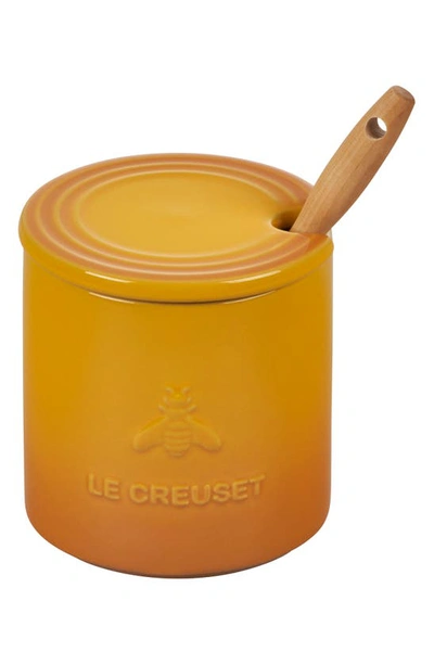 Le Creuset Stoneware Honey Pot & Dipper In Nectar