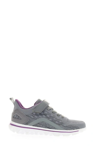 Propét Travelactiv Axial Fx Sneaker In Grey/ Purple