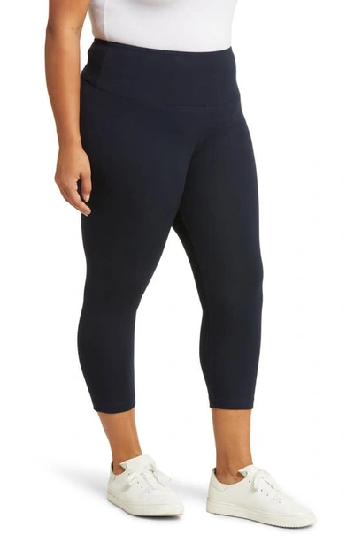 Shop Lyssé Crop Leggings In Midnight