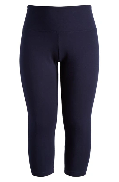 Lyssé Crop Leggings In Midnight