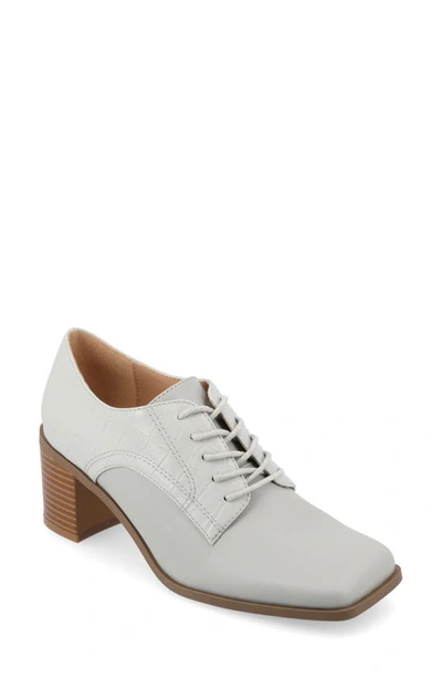 JOURNEE COLLECTION JOURNEE COLLECTION SYLVAN BLOCK HEEL DERBY PUMP 