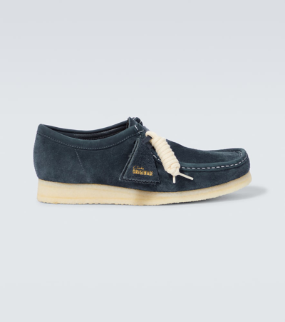 Shop Clarks Originals Wallabee Suede Moccasins In Blau