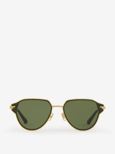 Shop Bottega Veneta Aviator Sunglasses In Verd Fosc