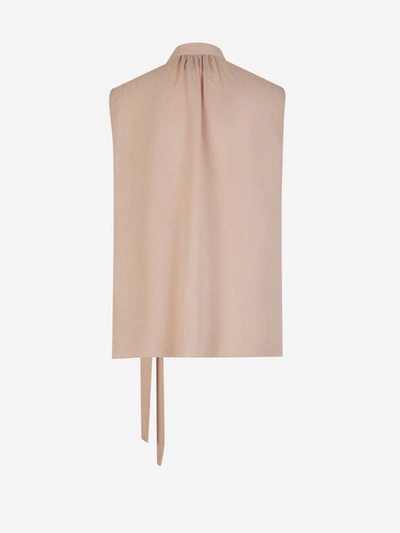 Shop Givenchy Bow 4g Top In Rosa Envellit
