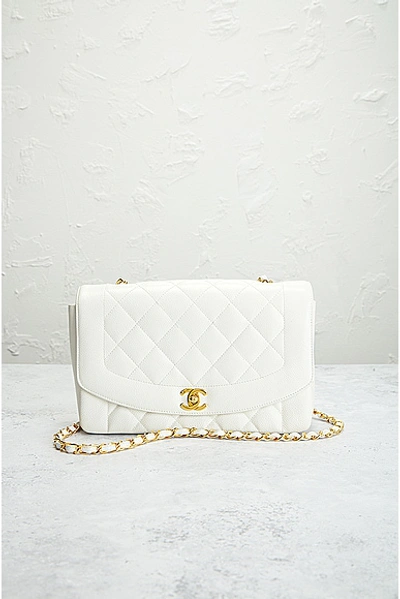 Pre-owned Chanel Diana Caviar Chain Flap Shoulder Bag In White