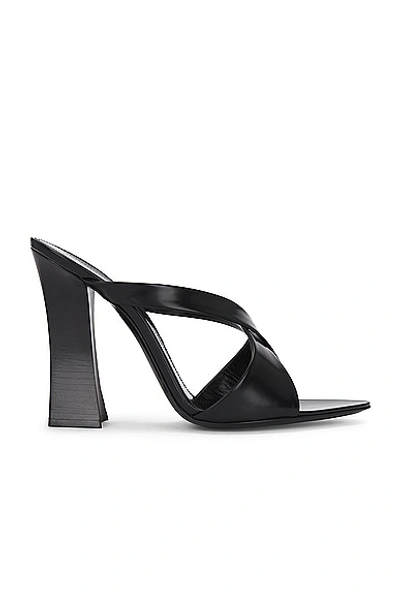Saint Laurent Eva Mules In Glazed Leather In Noir