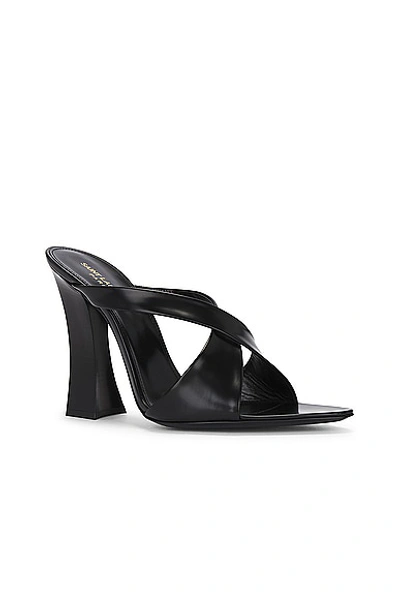 Saint Laurent Eva Mules In Glazed Leather In Noir