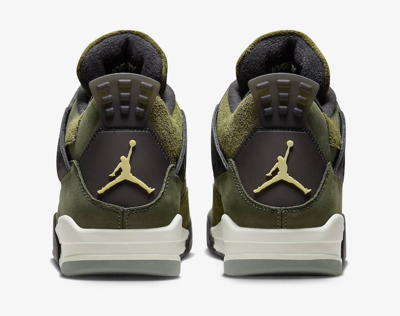 Pre-owned Jordan Fb9927-200 Nike Air  4 Retro Se Craft Medium Olive Khaki Black (men's) In Green
