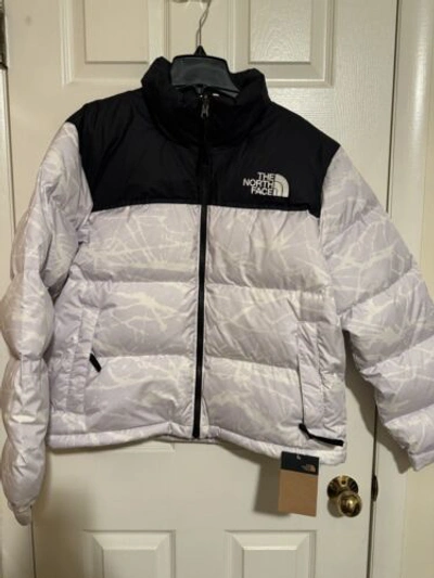 Pre-owned The North Face Women's Size Large 1996 Retro Nuptse Jacket Lavender Fog Print In Purple