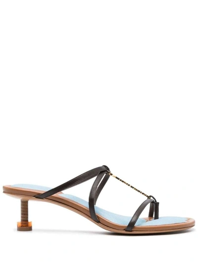Shop Jacquemus 'les Sandales Pralu Plates' Black Sandals With Stacked Heel And Logo Charm In Leather Woman In Multicolor