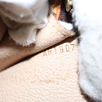 Pre-owned Louis Vuitton Poche Toilette 15 Brown Canvas Clutch Bag ()