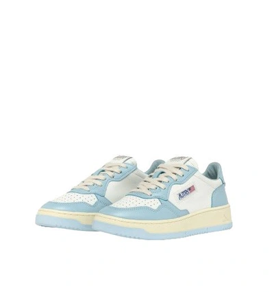 Shop Autry Medalist Low Sneakers In White/blue