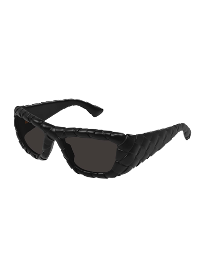 Shop Bottega Veneta Bv1303s Sunglasses In Black Black Grey