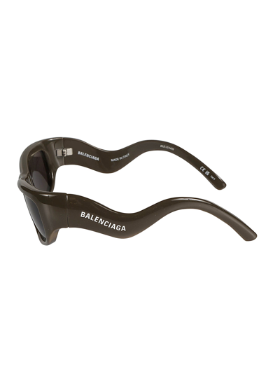 Balenciaga Wavy Temple Logo Sided Sunglasses In Brown/grey