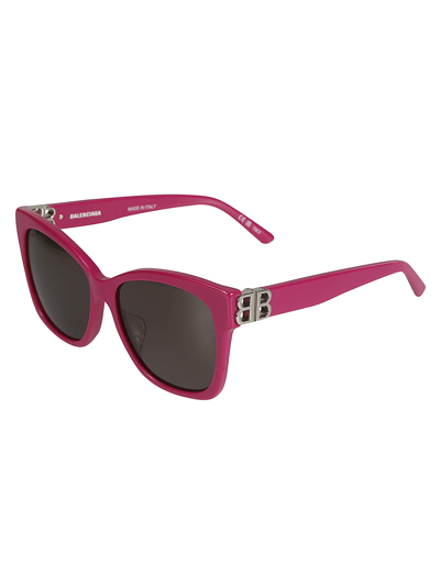 Shop Balenciaga Bb Hinge Classic Sunglasses In Fuchsia/grey