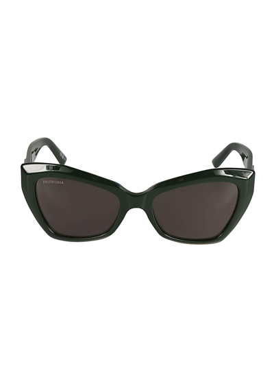 Shop Balenciaga Bb Embossed Sunglasses In Green