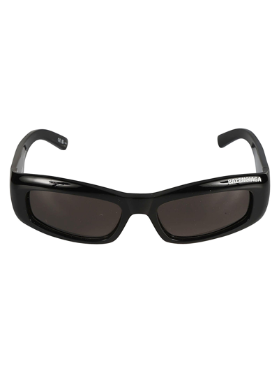 Shop Balenciaga Logo Detail Rectangular Lens Sunglasses In Black/grey