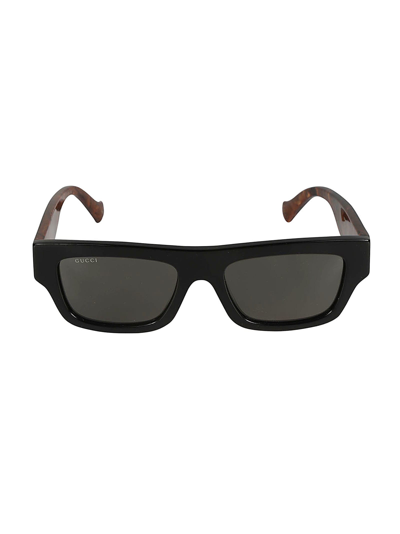 Shop Gucci Wayfarer Logo Sunglasses In Black/grey
