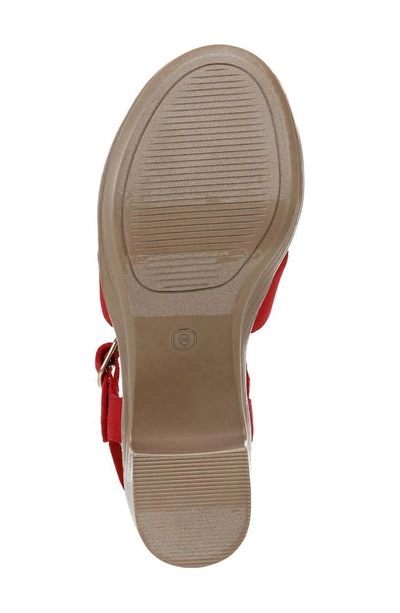 Bzees Everly Machine Washable Block Heel Sandal In Red Denim