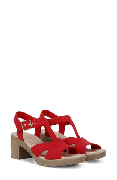 Bzees Everly Machine Washable Block Heel Sandal In Red Denim