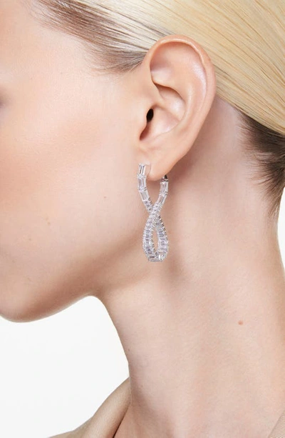 Swarovski Hyperbola Pierced Earrings Hoop L Twist Rhodium Shiny White In Silver