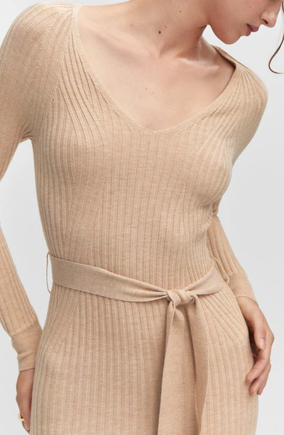 Mango Robe Midi Maille Ceinture In Sand